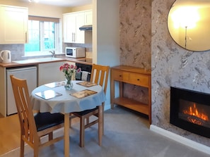 Kitchen/diner | End Cottage, Horncastle