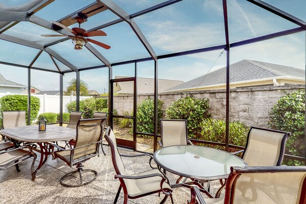 Outdoor dining