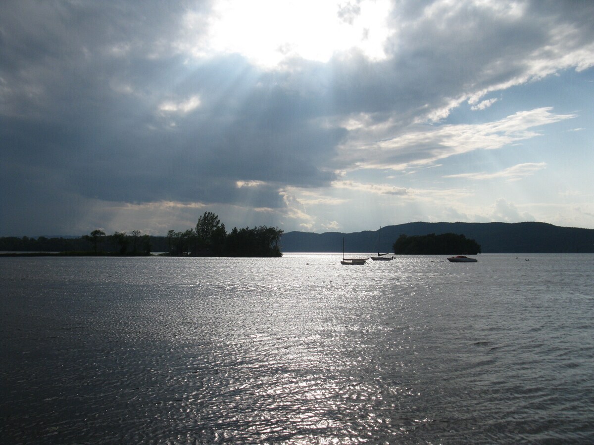 Main Image