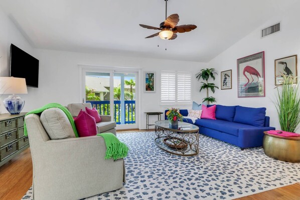 The open living area is whimsically furnished and leaves no doubt that while you're here, you're on island time.