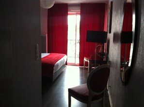 Room details