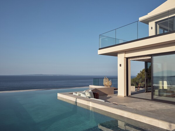 There’s no doubt that the property’s infinity pool