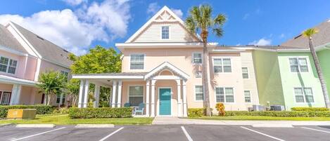 Welcome to your vacation townhome in Florida!