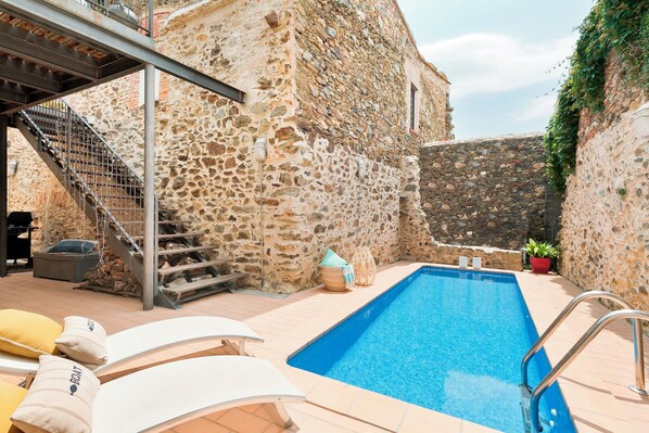 pool area , pool  5 m x 2,5 x 1 m