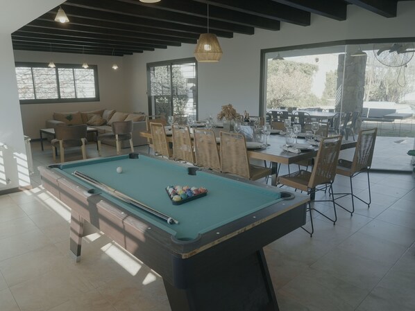 Game room