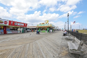 Walk to Boardwalk