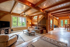 Sunny and bright open floor plan