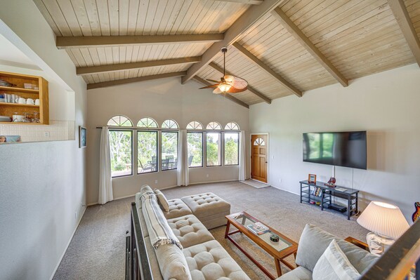 Waimea Vacation Rental | 3BR | 2.5BA | 2,324 Sq Ft | Stairs Required to Access
