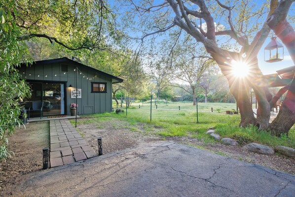 Enjoy a little slice of heaven nestled in perfectly under the oaks.