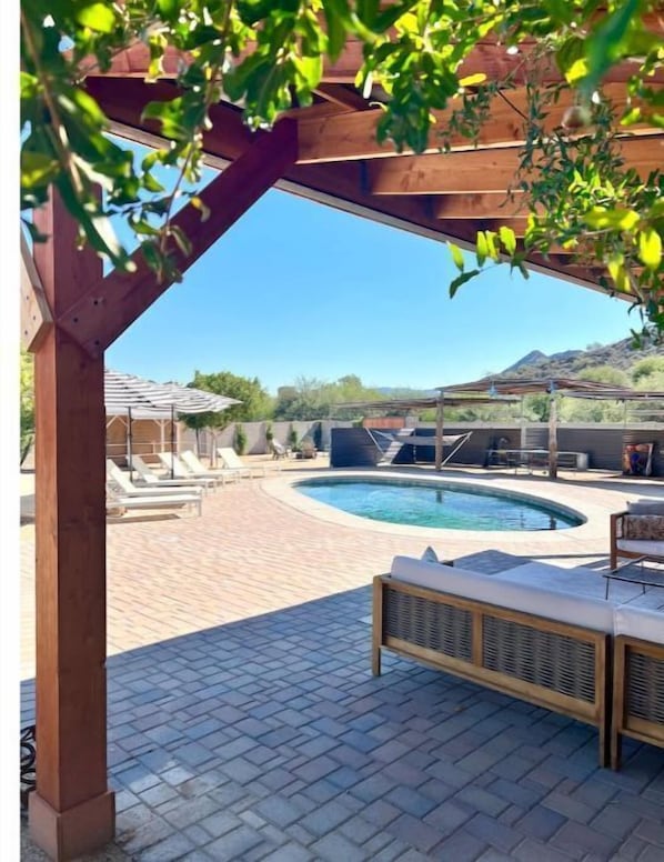 Mountains. Pool. Lounging.