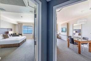 Sitting directly next door to one another, you’ll enjoy a spacious one bedroom apartment with the privacy of a separate studio.
