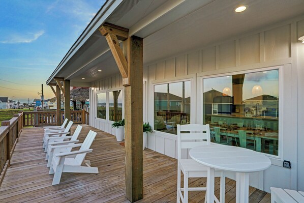 Gorgeous gulf views in multiple directions from the deck