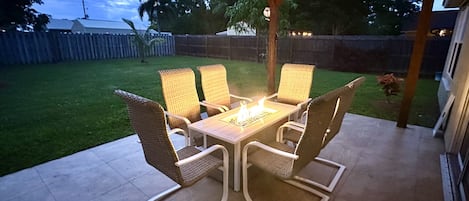 Outdoor Evening Dining Room