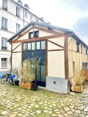Extérieur