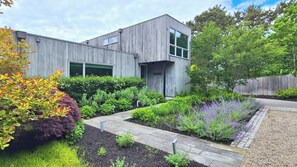 Beautiful modern home tucked away in the hills of Truro