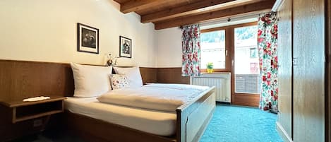 Appartementhaus Zillertal Arena: Schlafzimmer (Beispiel)