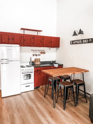 Full kitchen with brand new appliances