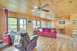 Living Room | Sleeper Sofa | Wood-Burning Stove | Ceiling Fans