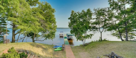 Stone Lake Vacation Rental | 2BR | 2BA | 1,700 Sq Ft | 2 Exterior Steps Required