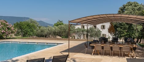 Dream villa rental in Provence