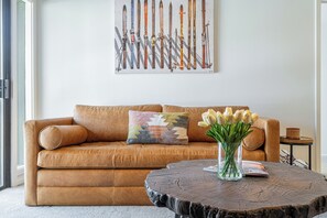Queen size sleeper sofa