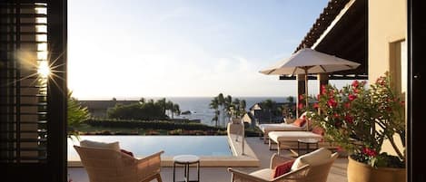 Villa Belle - Watch the sunsets from your private pool while overlooking the Pacific Ocean within the Four seasons @Punta Mita resort villa