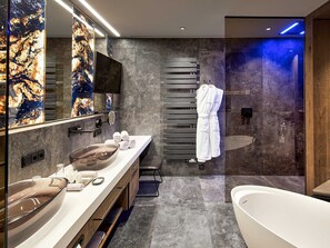 Luxus-Badezimmer
