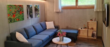 Chesa Bunita Trais Wohnraum / Livingroom