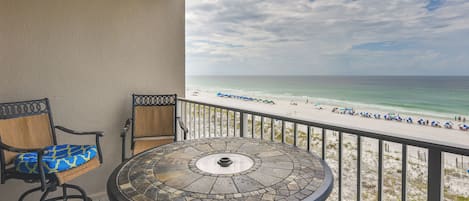 Fort Walton Beach Vacation Rental | 2BR | 2BA | 1,098 Sq Ft | Step-Free Access