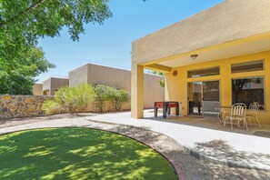 Backyard | Putting Green | Foosball Table