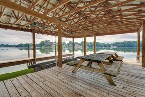 Boat Dock | Boone Lake/Beaver Creek Access