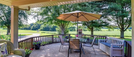 Russell Springs Vacation Rental | 3BR | 2BA | 2 Steps Required | 1,800 Sq Ft