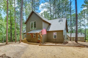 Cottage Exterior | Keyless Entry