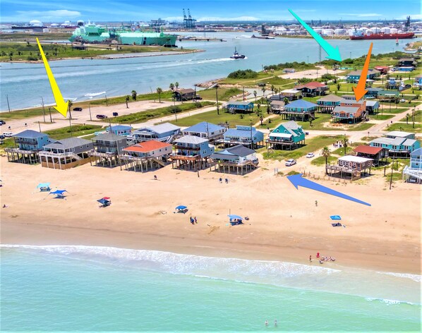 Walk to all the things!  Beach, Jetty Park (yellow), and free splash pad (teal)