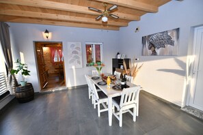 Esszimmer 1