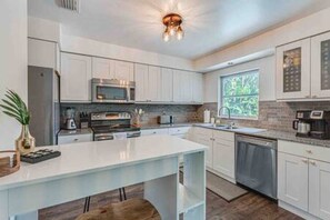 Updated Kitchen Fully Stocked w/ Stainless Steel Appliances & Ice Maker(not pictured)