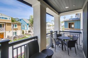 Slight views of the bay from the living room patio