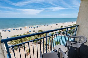 Large Balcony with Direct Oceanfront Views!