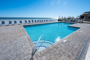 Beautiful Outdoor Pool Area