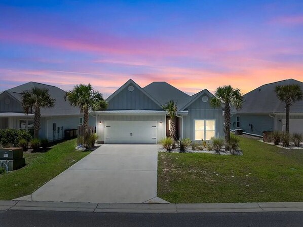Welcome to Sunset Views