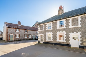 7 Albert Street, Holt: Arguably situated within one of the most attractive terraced rows in the charming Georgian town of Holt