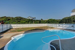 Private Pool