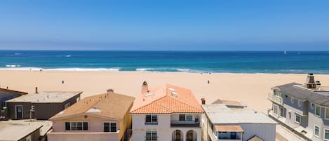 Vue sur la plage ou l’océan