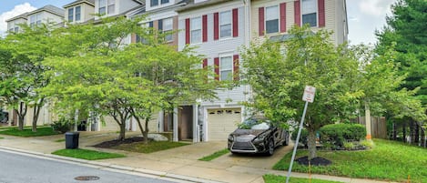 Owings Mills Vacation Rental | 3BR | 2.5BA | 1,488 Sq Ft | Stairs Required