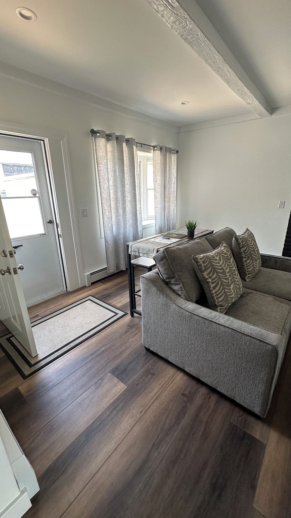 Downtown Dahlias fully remodeled in the heart of Gloucester