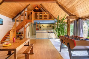 Spielezimmer