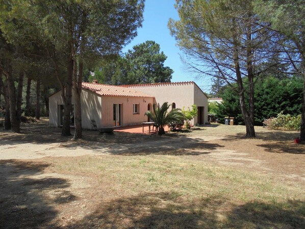 Extérieur