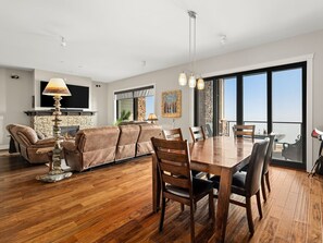 Townhome #606 - Second Floor Dining & Living Space with Lake View