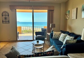 Living room with spectacular view!