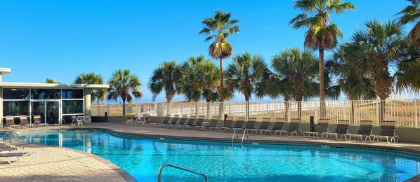 Hotel, Resort, Pool, Water, Swimming Pool